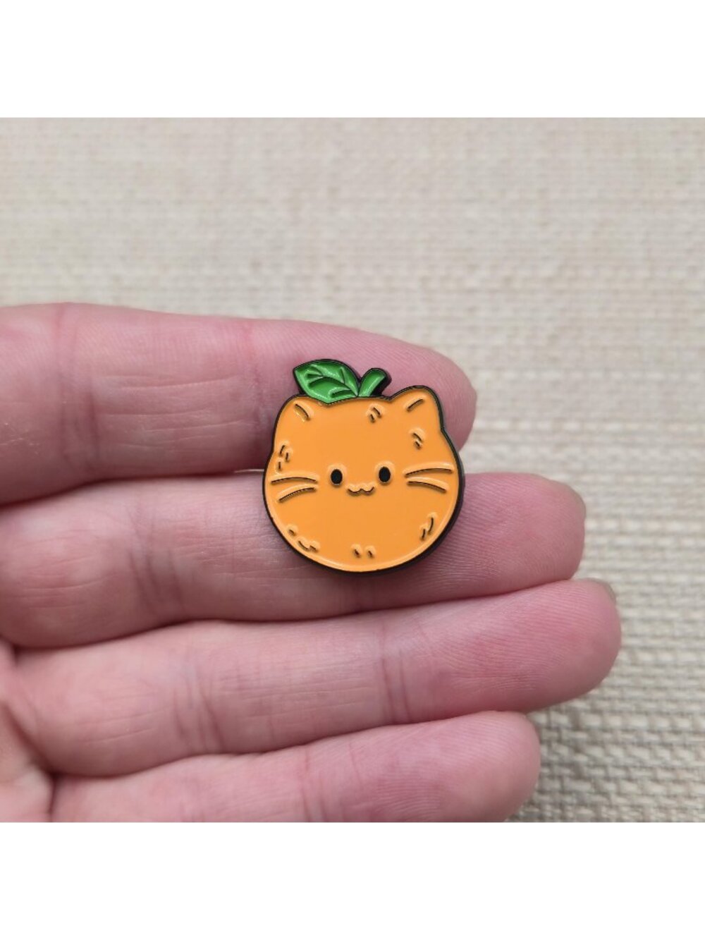 Cute Kawaii Orange Tangerine Fruit Cat Face Enamel Badge Lapel Pin A8920